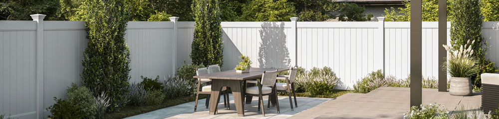 Catalyst Newbury Standard LX Privacy Vinyl Fence