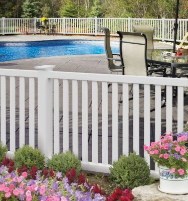 Catalyst Norwalk Closed Picket Fencing