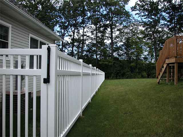 Norwalk Slim Closed Picked Fence Norwalk Slim Closed Picked Fence
