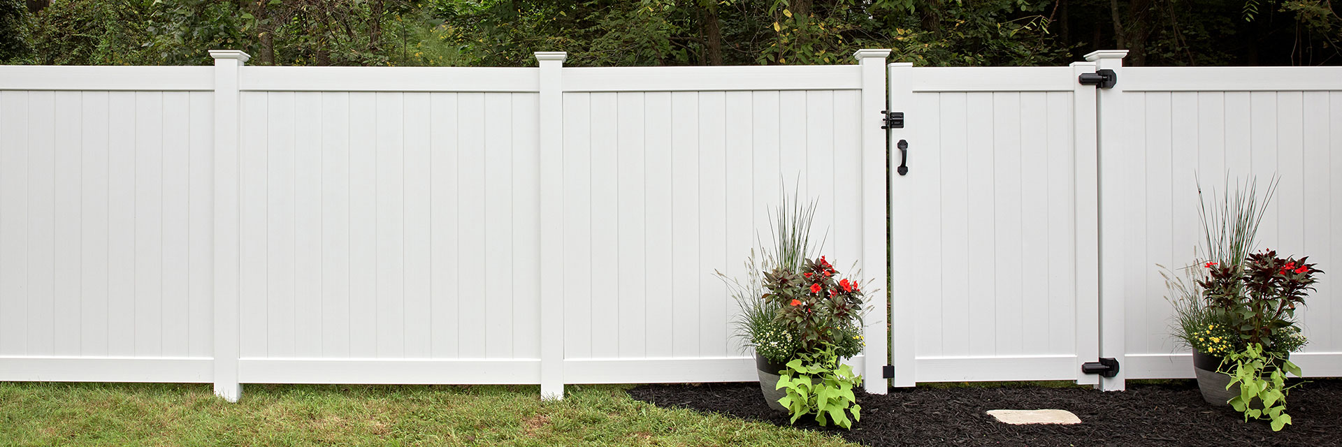 Newbury Vinyl Fence - Solid Vertical Privacy Standard Fence In White