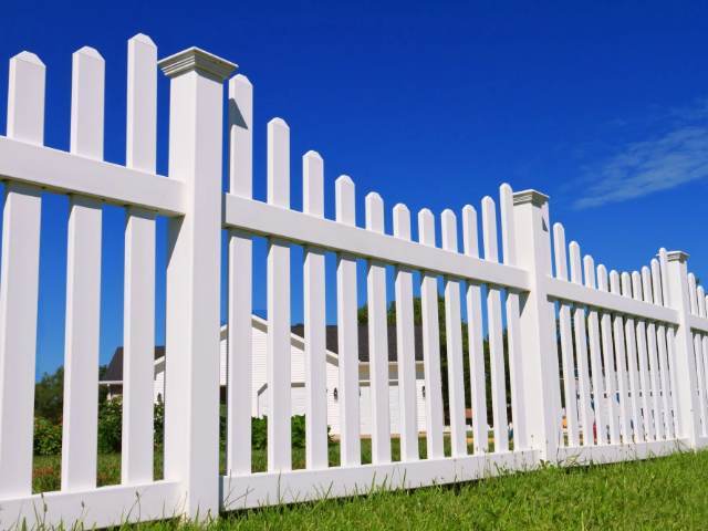 White vinyl fence